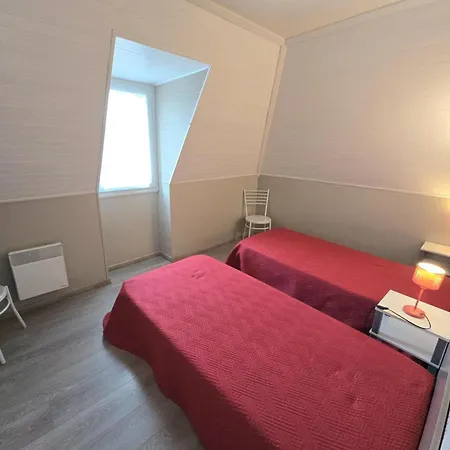 Maison Spacieuse 4 Avec Cheminee Pres De Et Sarlat - Fr-1-616-23 Holiday home Domme
